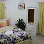 Macallum Budget Muslim Homestay